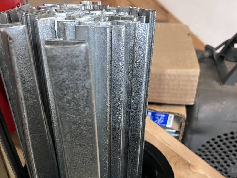 Drive cleats ready for duct assembly